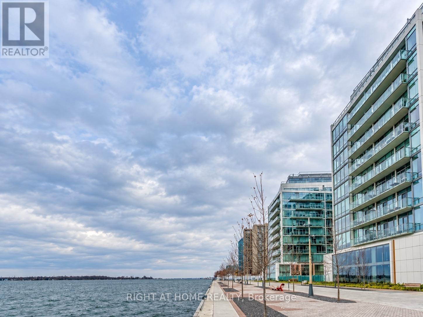 807 - 39 Queens Quay E, Toronto (waterfront Communities), Ontario