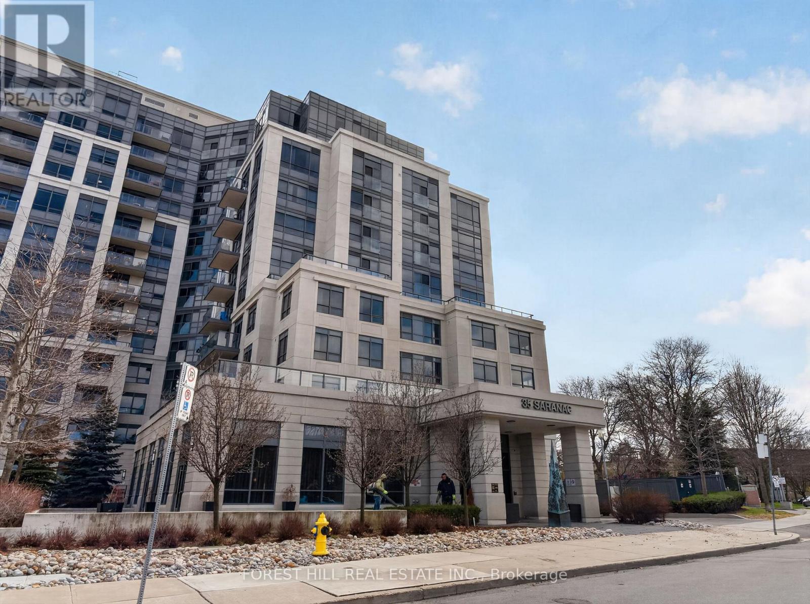 224 - 35 Saranac Boulevard, Toronto (englemount-lawrence), Ontario