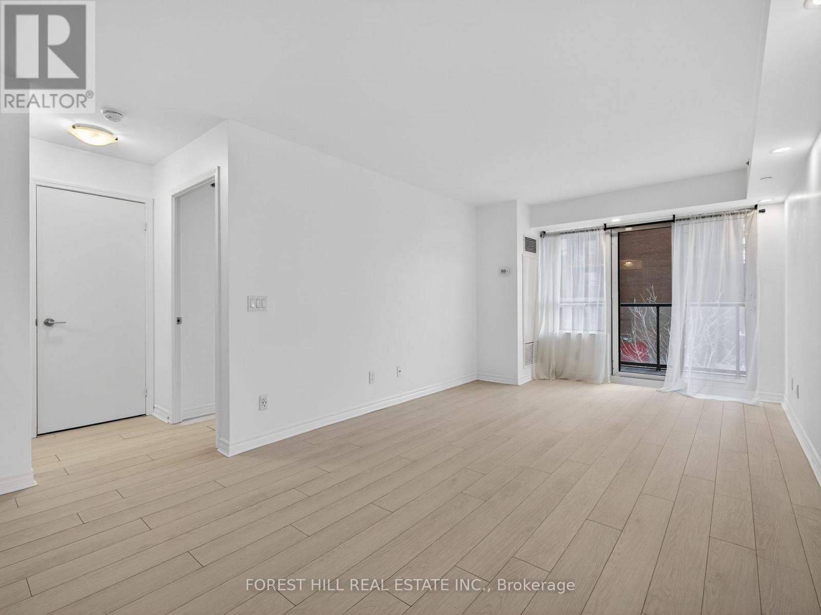 224 - 35 Saranac Boulevard, Toronto (englemount-lawrence), Ontario
