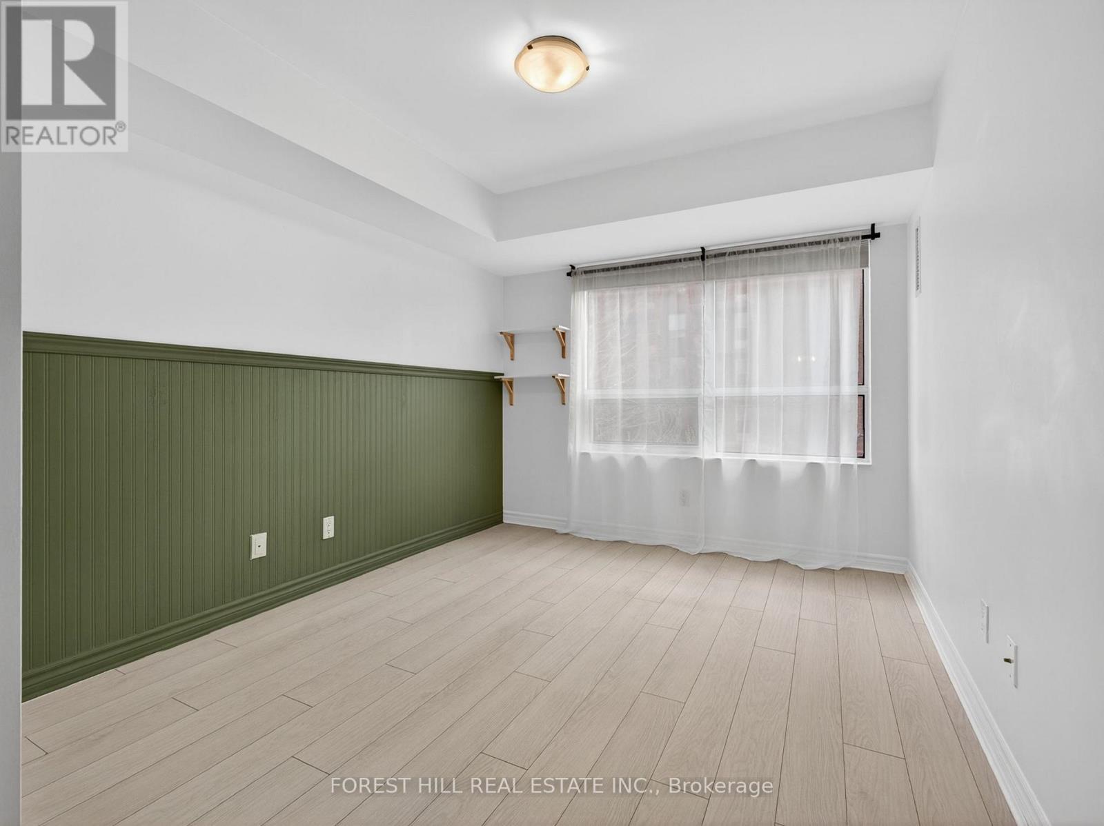 224 - 35 Saranac Boulevard, Toronto (englemount-lawrence), Ontario