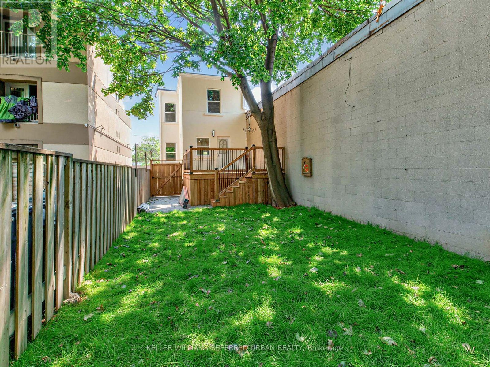968 Eastern Avenue, Toronto (greenwood-coxwell), Ontario