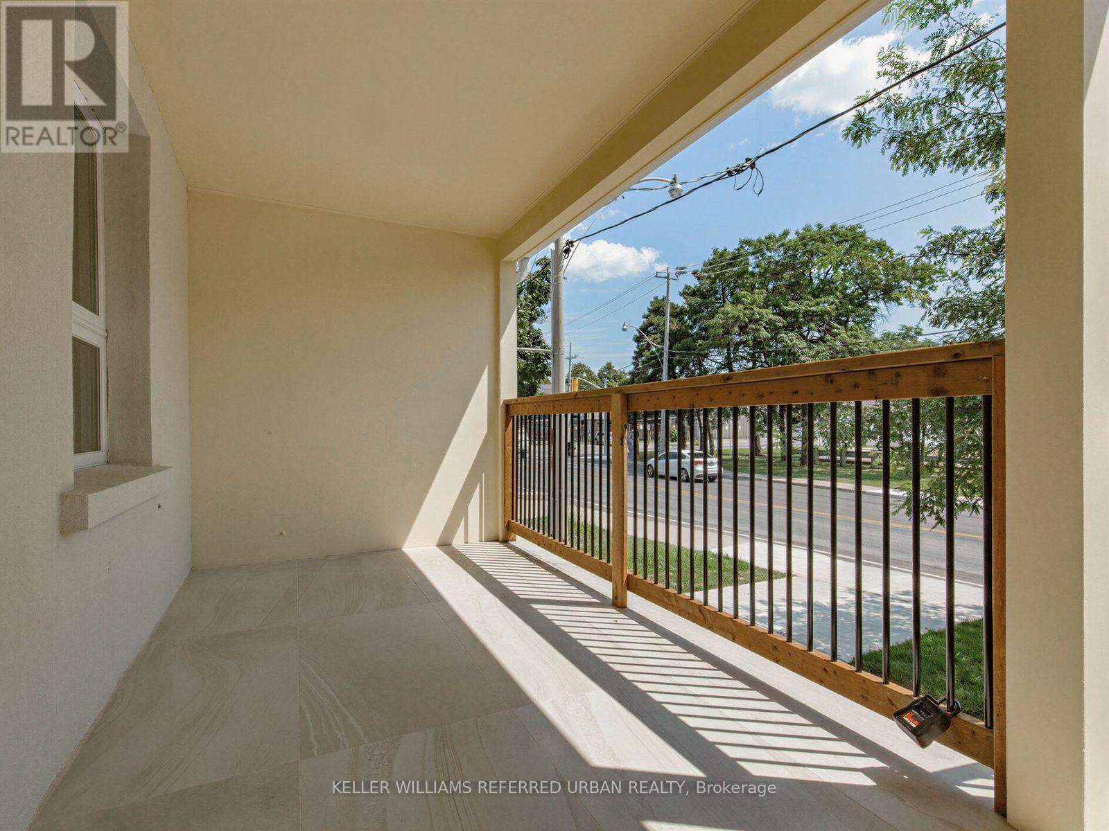 968 Eastern Avenue, Toronto (greenwood-coxwell), Ontario