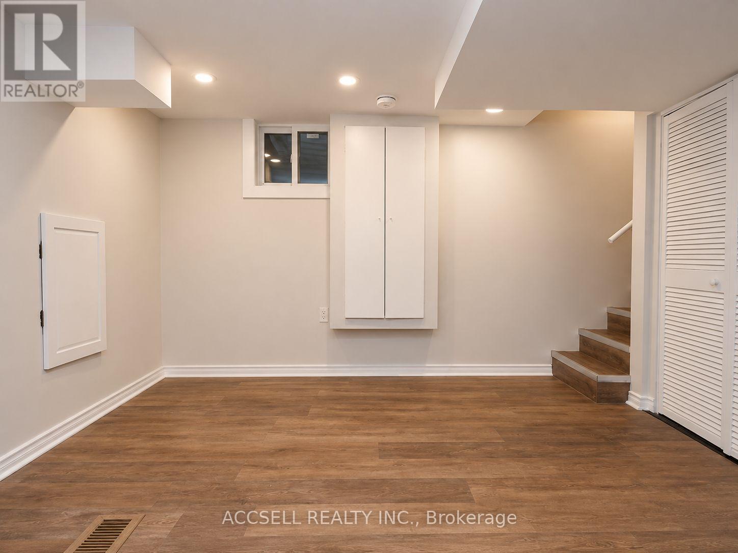 325 Greenwood Avenue, Toronto (greenwood-coxwell), Ontario