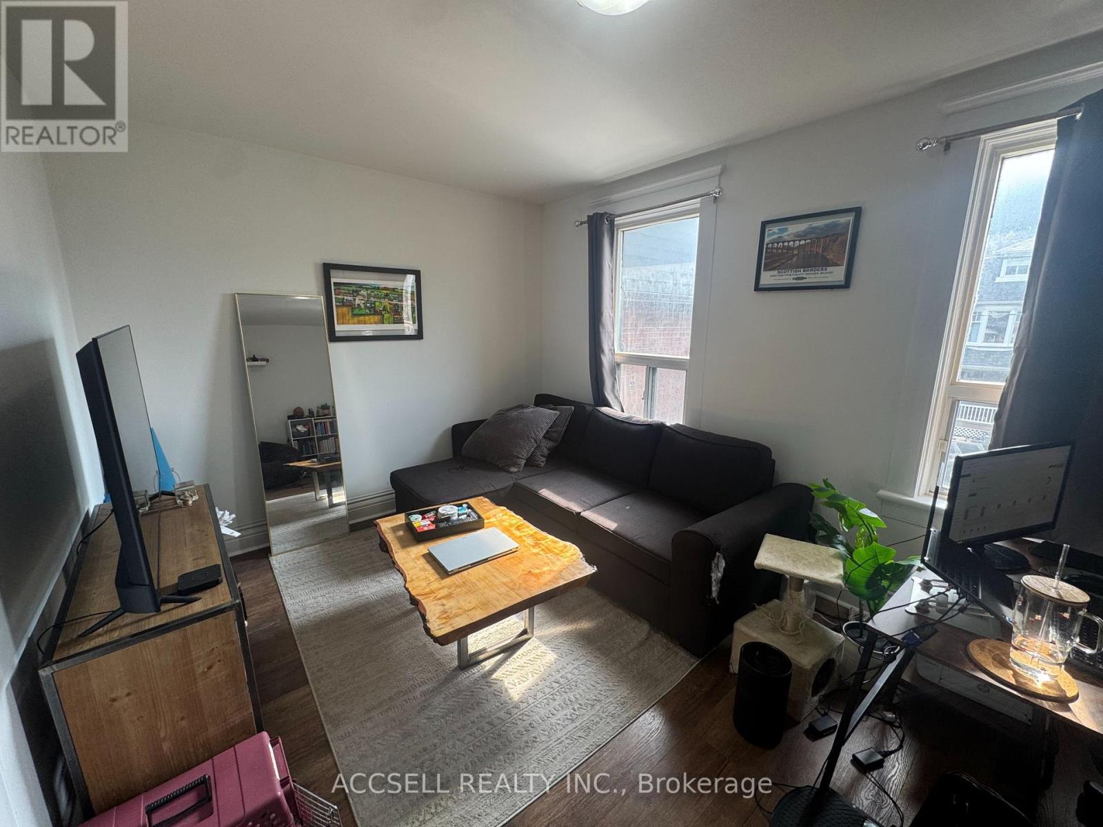 325 Greenwood Avenue, Toronto (greenwood-coxwell), Ontario