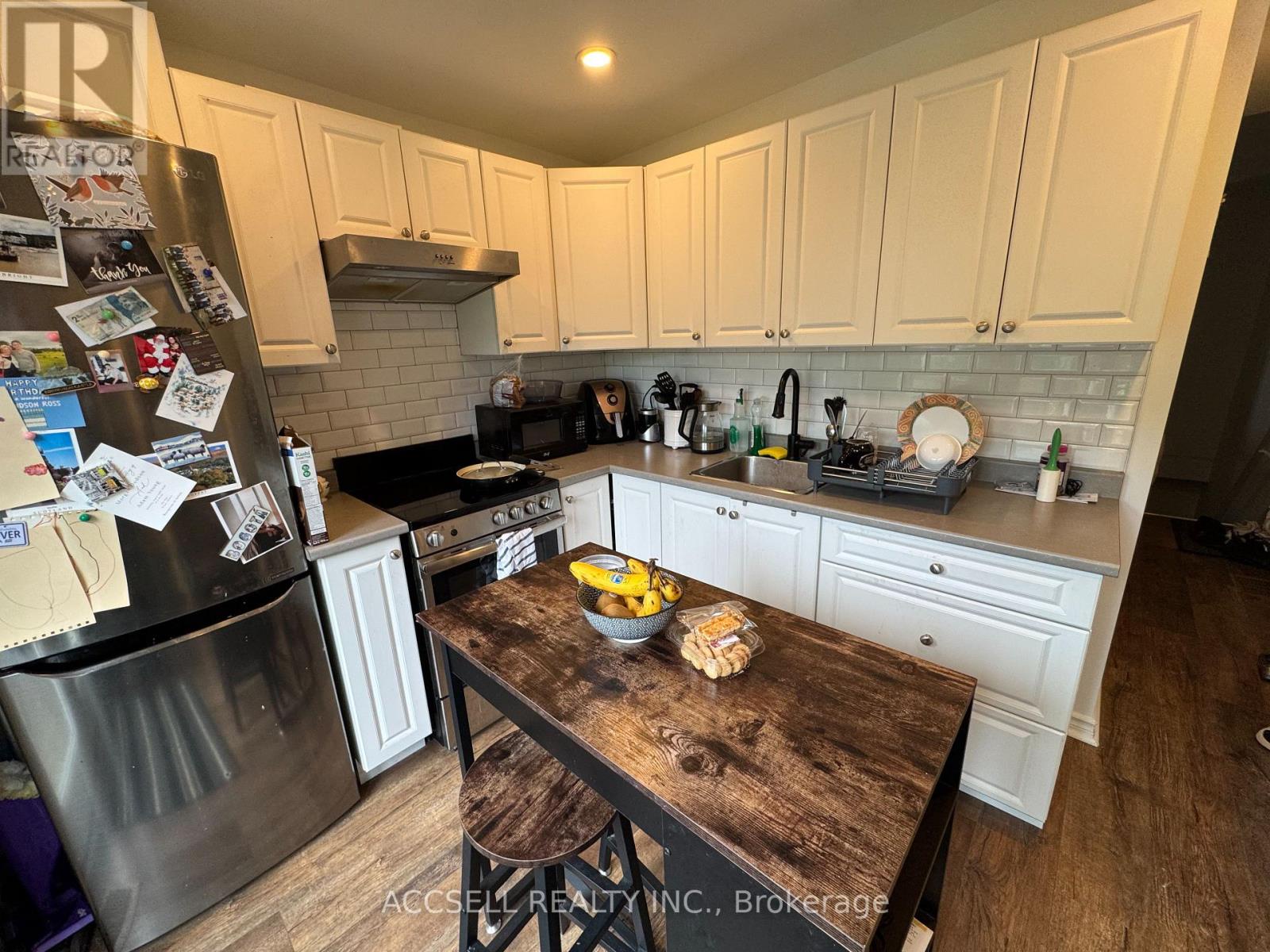 325 Greenwood Avenue, Toronto (greenwood-coxwell), Ontario