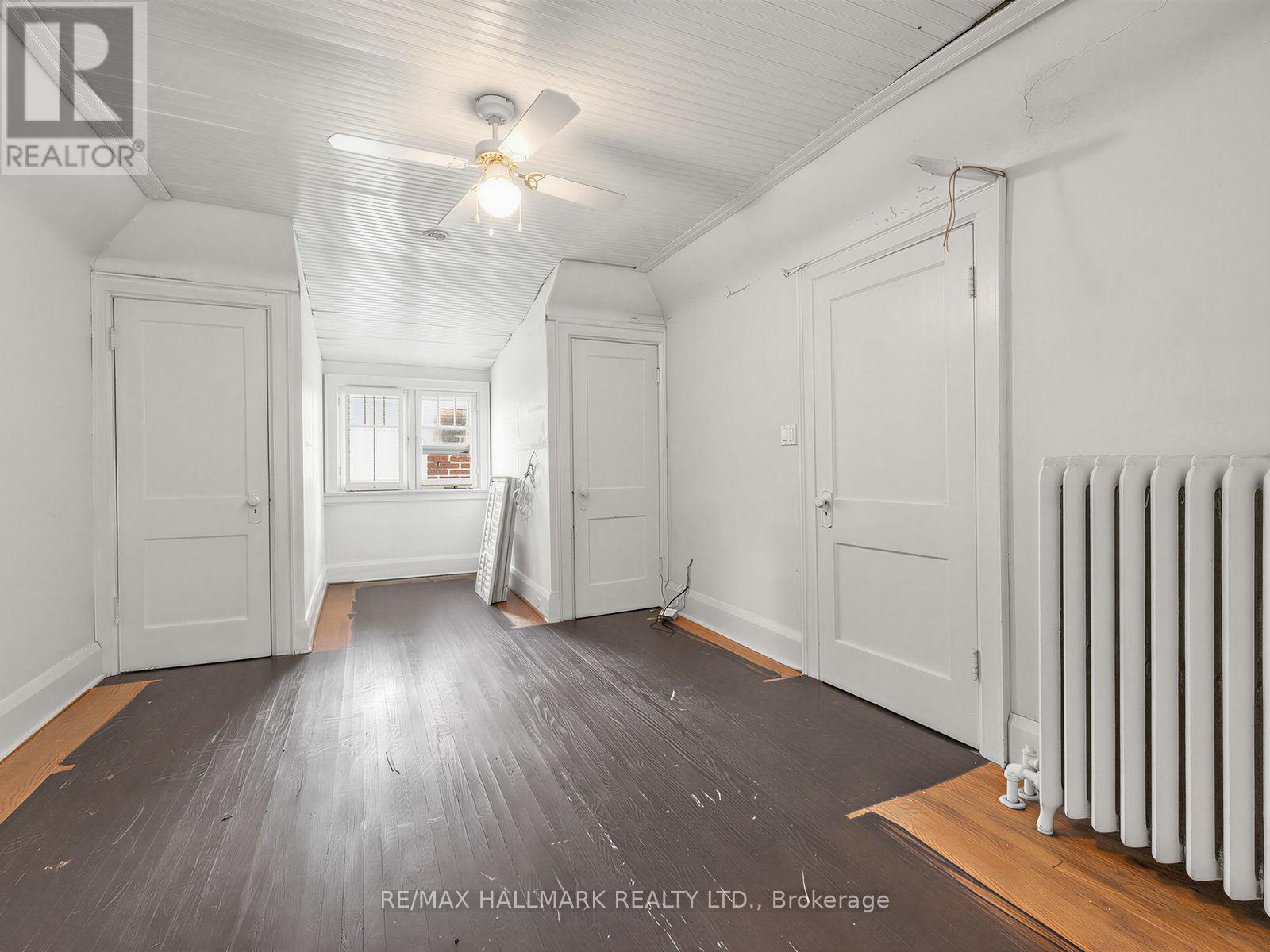 7 Humberview Crescent, Toronto (weston), Ontario