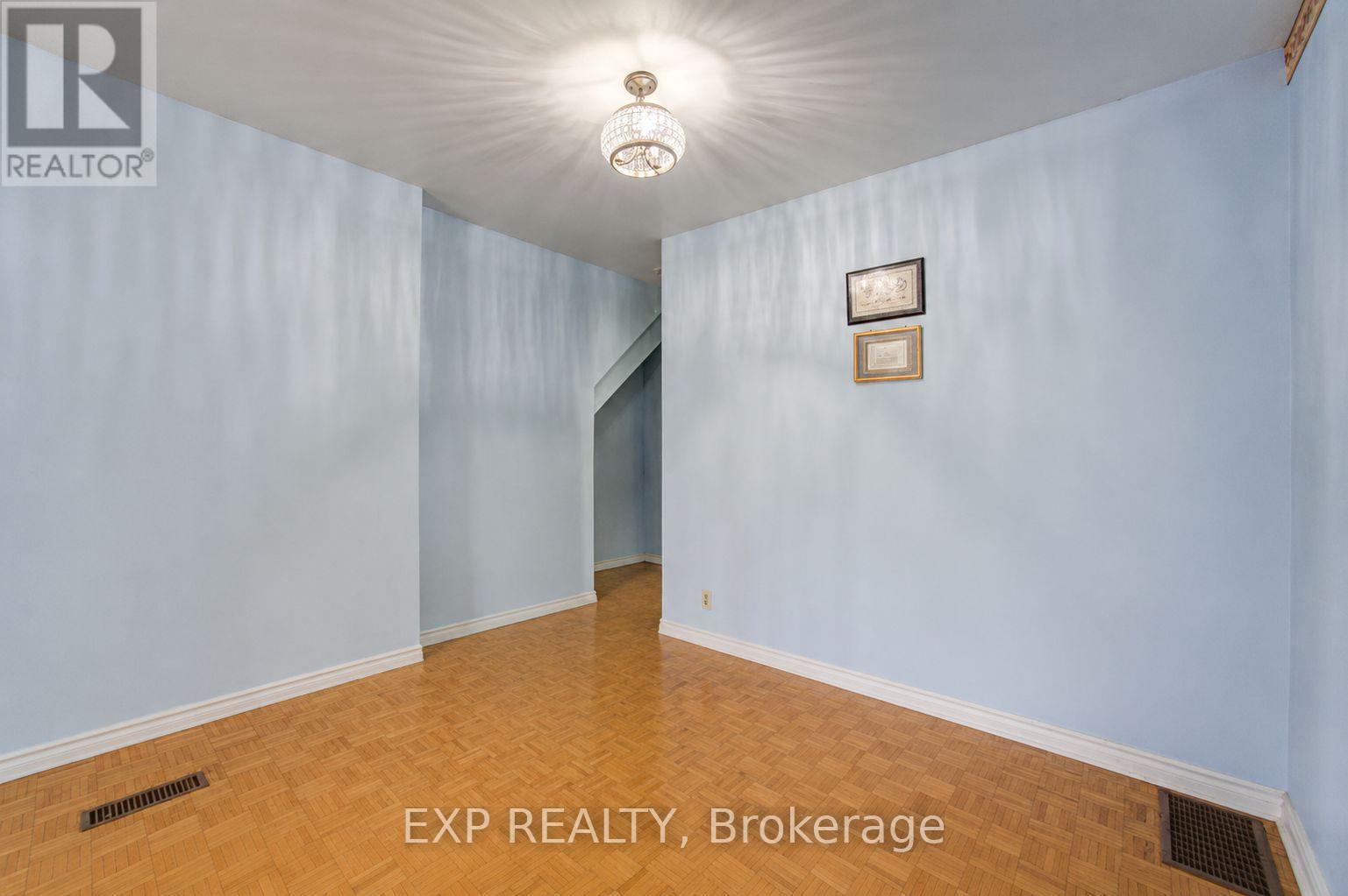170 Wallace Avenue, Toronto (dovercourt-wallace Emerson-junction), Ontario