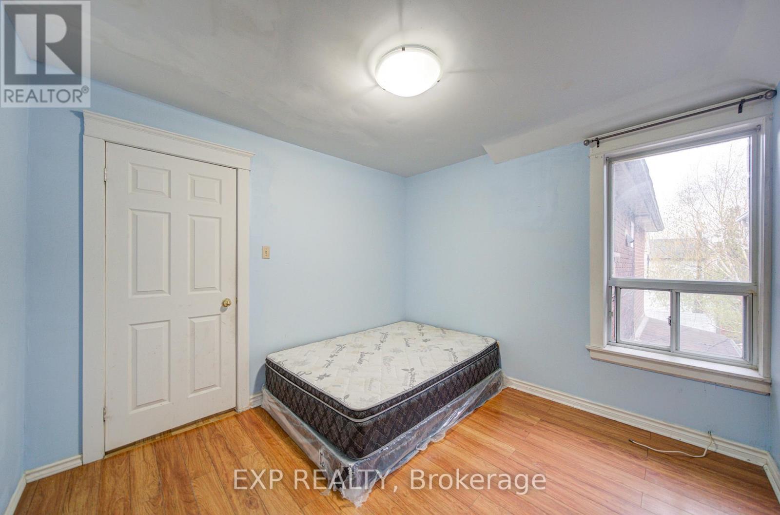 170 Wallace Avenue, Toronto (dovercourt-wallace Emerson-junction), Ontario