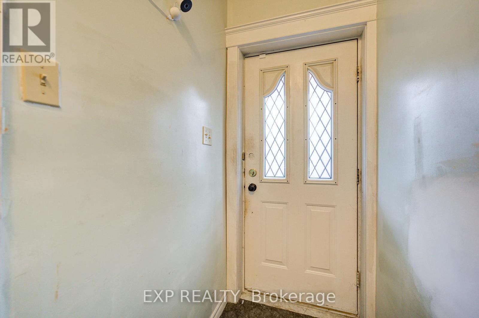 170 Wallace Avenue, Toronto (dovercourt-wallace Emerson-junction), Ontario