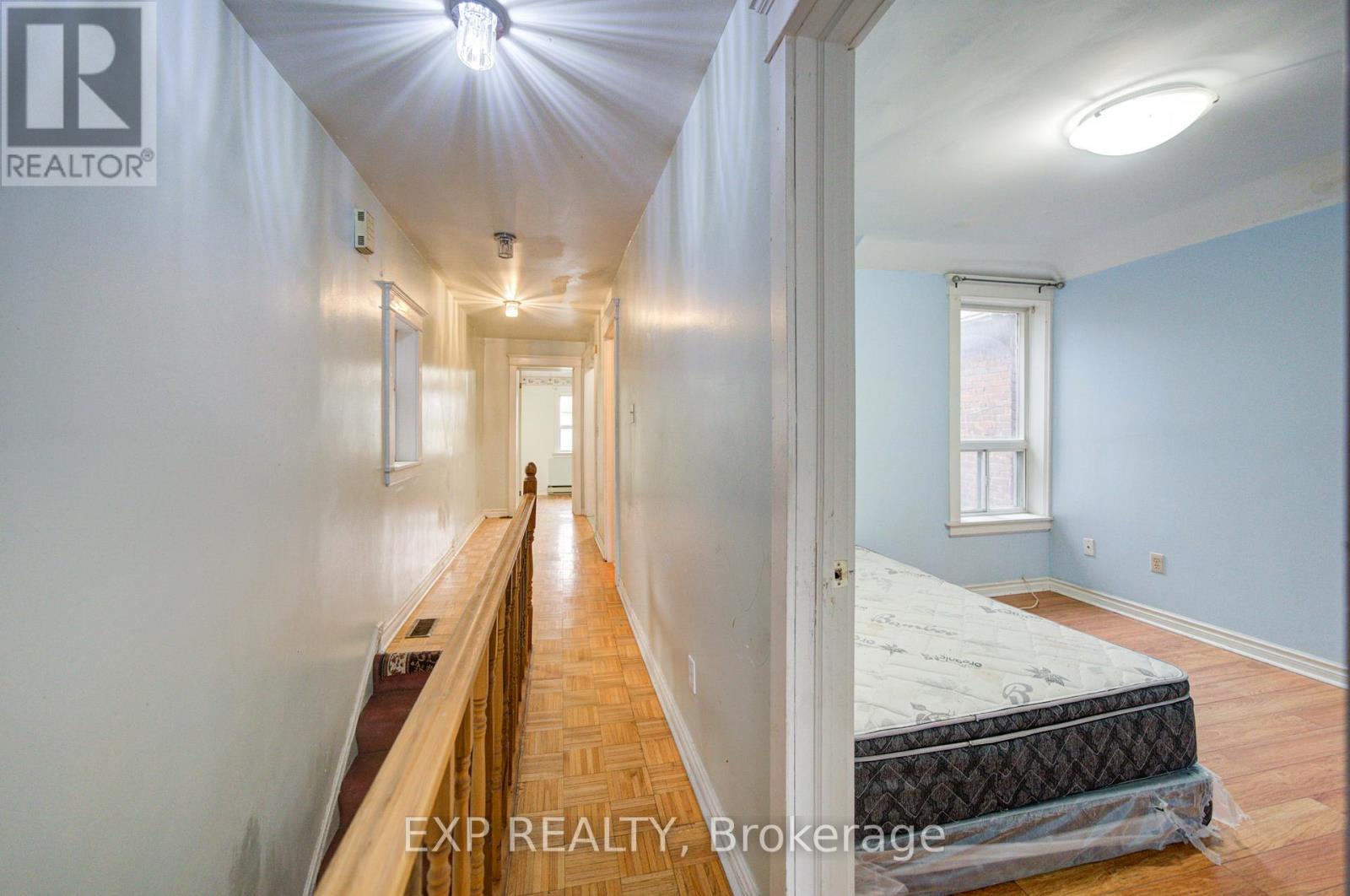 170 Wallace Avenue, Toronto (dovercourt-wallace Emerson-junction), Ontario