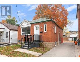 11 VIMY AVENUE