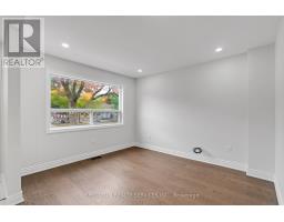 11 VIMY AVENUE