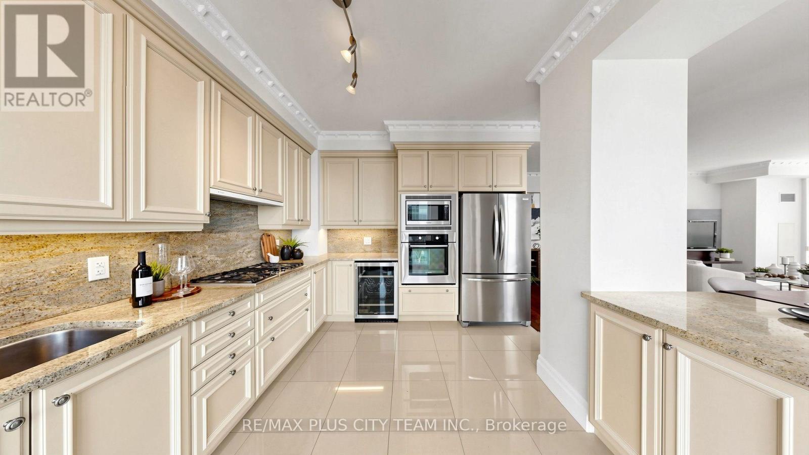 4302 - 16 Harbour Street, Toronto (waterfront Communities), Ontario