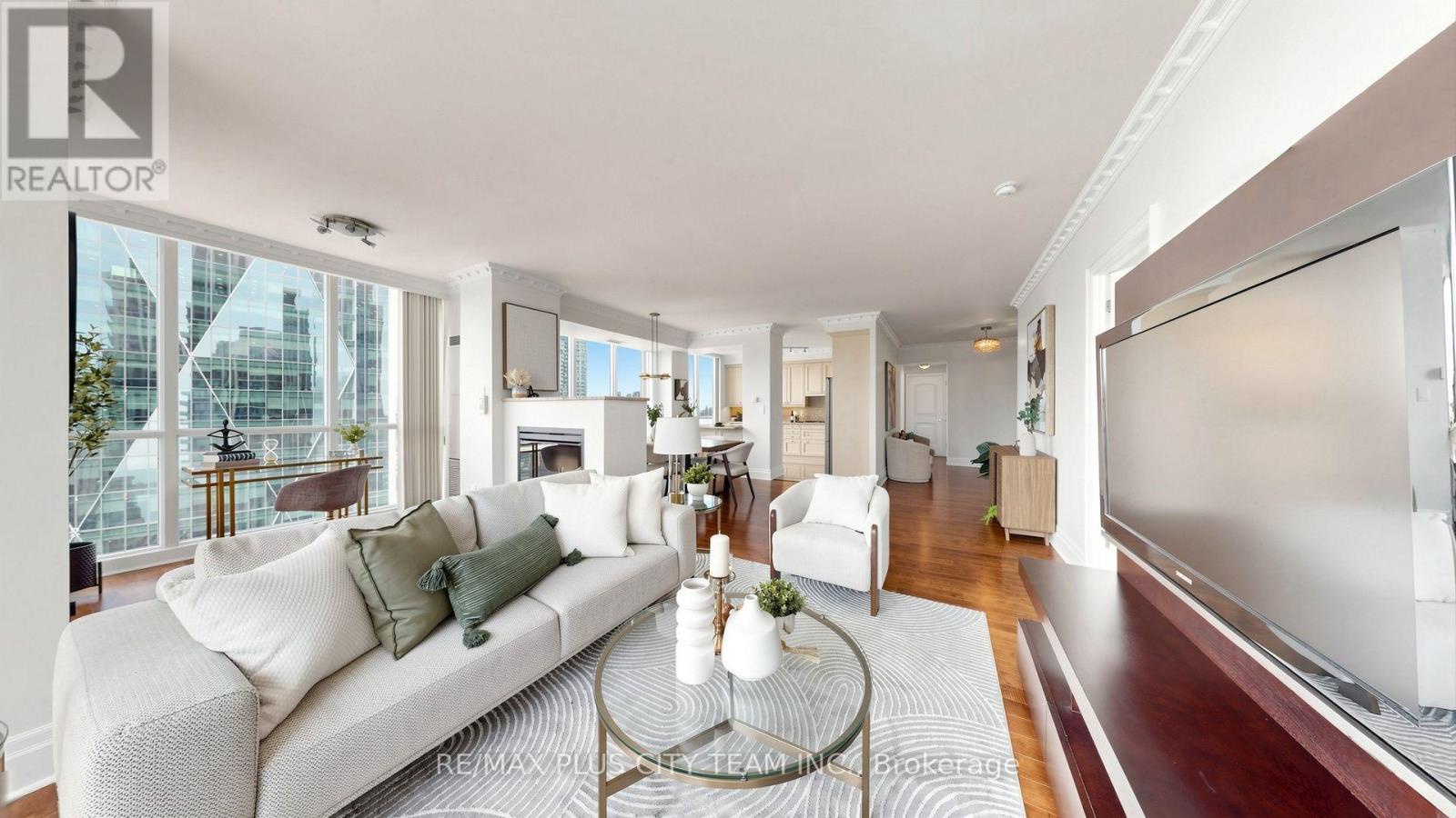 4302 - 16 Harbour Street, Toronto (waterfront Communities), Ontario