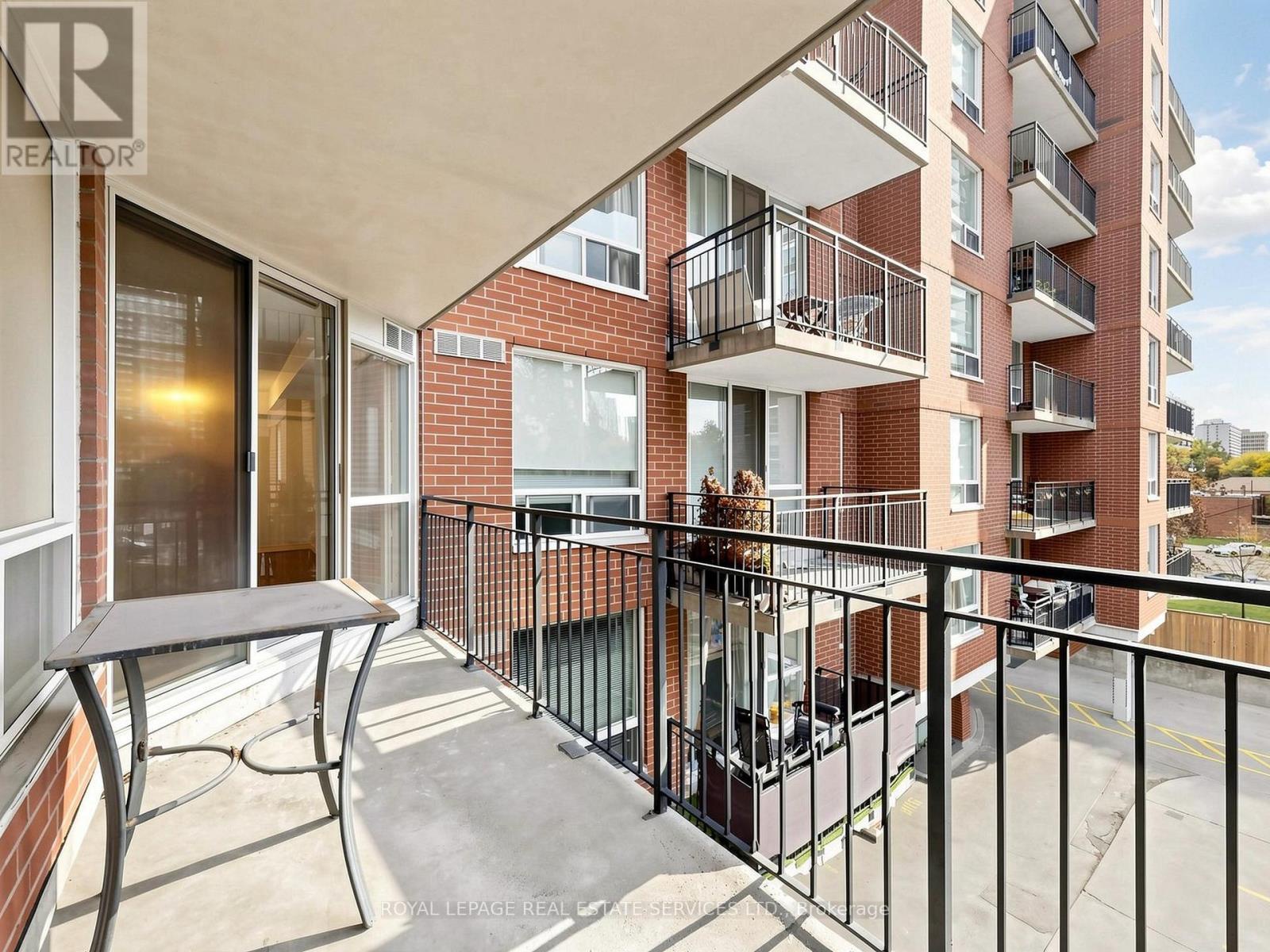 401 - 300 Balliol Street, Toronto (mount Pleasant West), Ontario