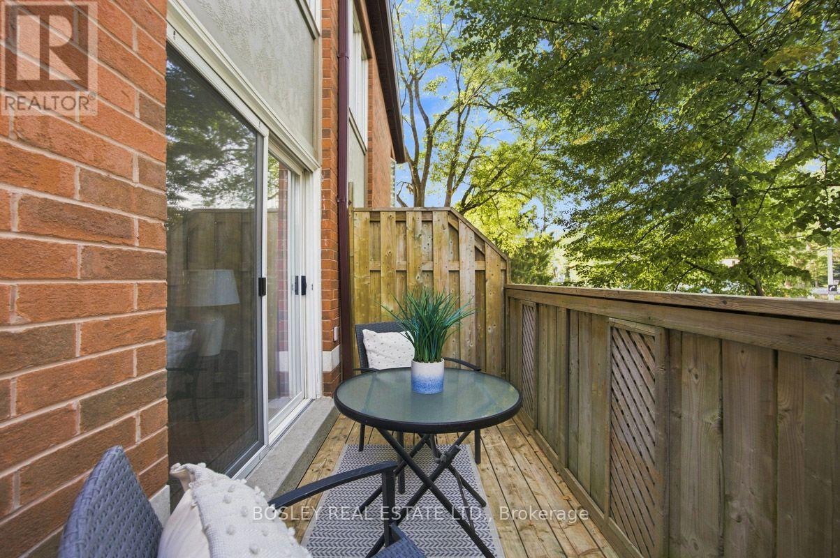3 - 64 Old Mill Terrace, Toronto (stonegate-queensway), Ontario