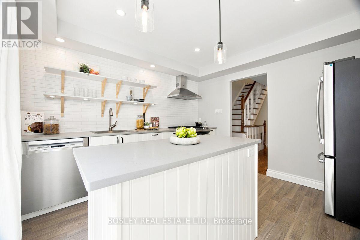 3 - 64 Old Mill Terrace, Toronto (stonegate-queensway), Ontario
