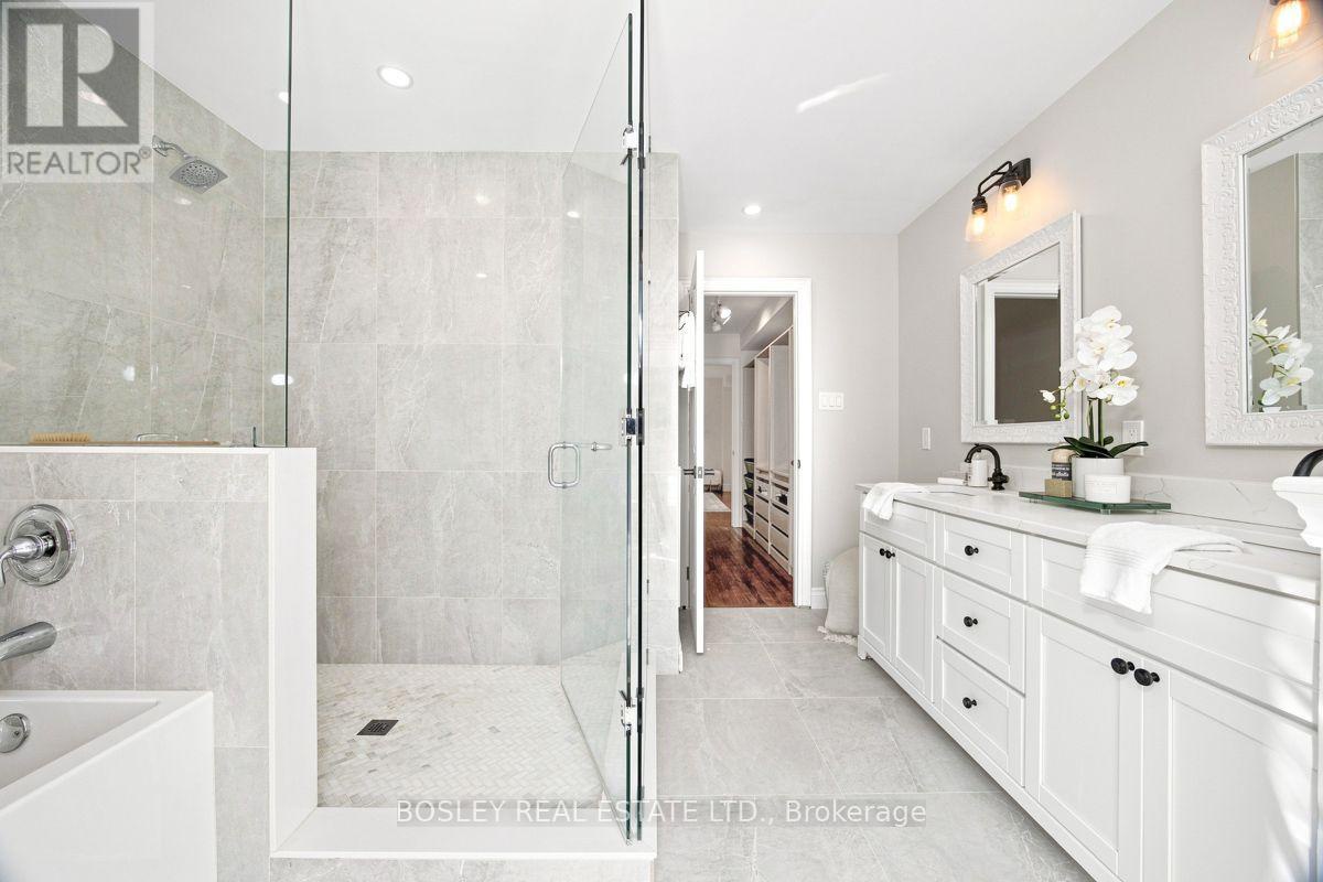 3 - 64 Old Mill Terrace, Toronto (stonegate-queensway), Ontario
