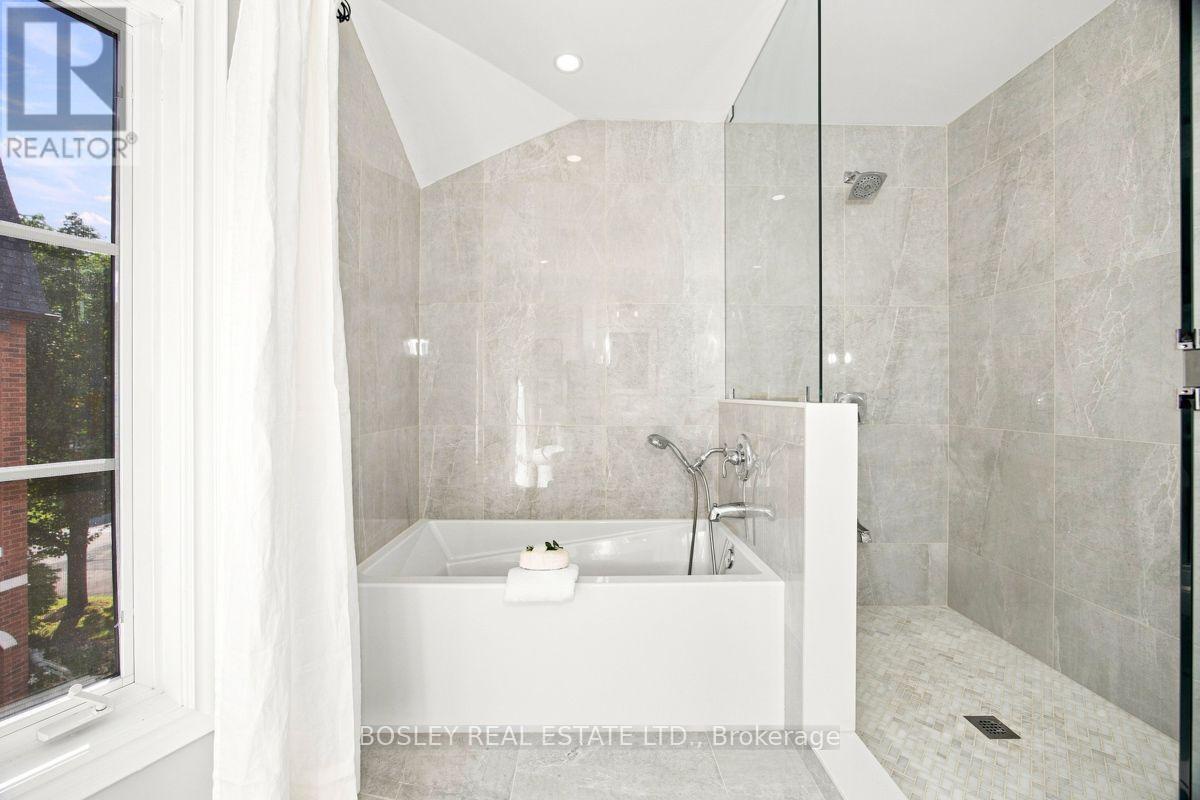 3 - 64 Old Mill Terrace, Toronto (stonegate-queensway), Ontario