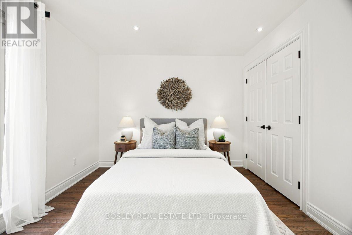 3 - 64 Old Mill Terrace, Toronto (stonegate-queensway), Ontario