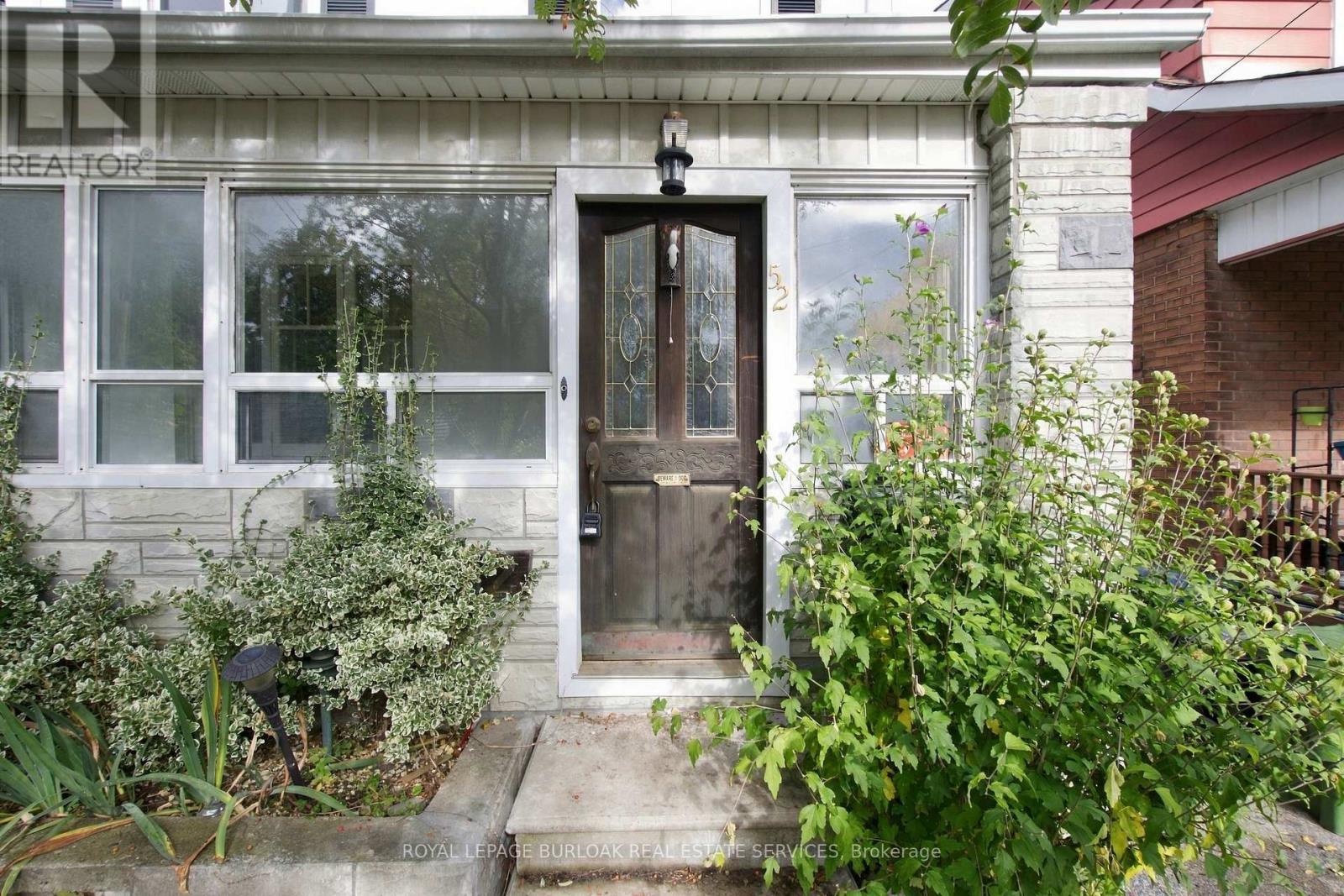 52 Craydon Avenue, Toronto (mount Dennis), Ontario