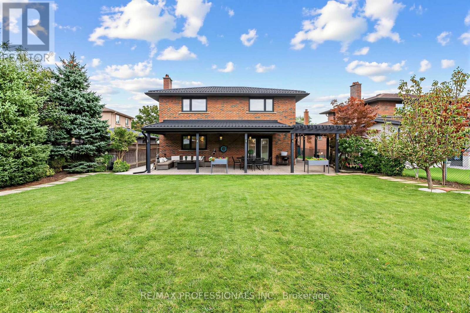 182 Gracefield Avenue, Toronto (rustic), Ontario