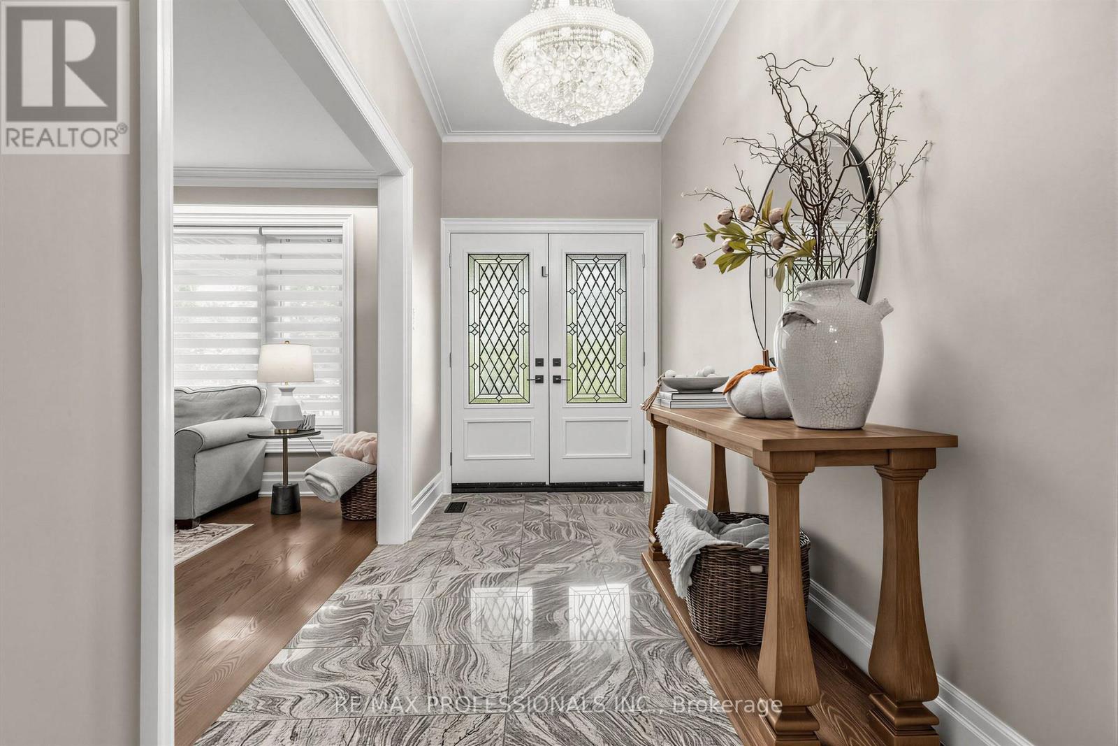 182 Gracefield Avenue, Toronto (rustic), Ontario