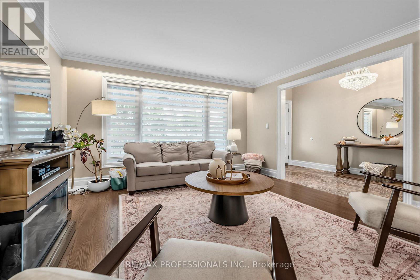 182 Gracefield Avenue, Toronto (rustic), Ontario