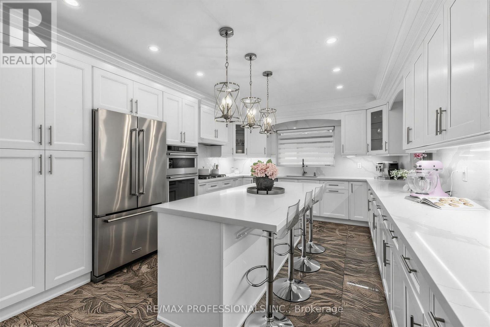 182 Gracefield Avenue, Toronto (rustic), Ontario