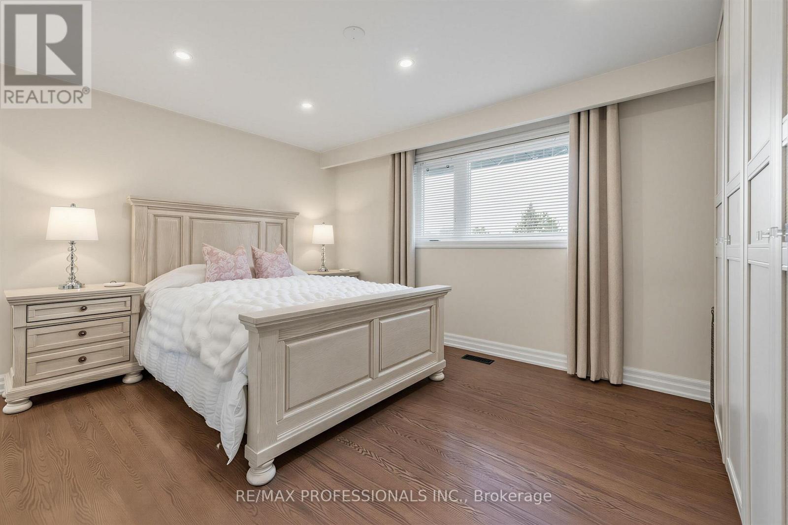 182 Gracefield Avenue, Toronto (rustic), Ontario