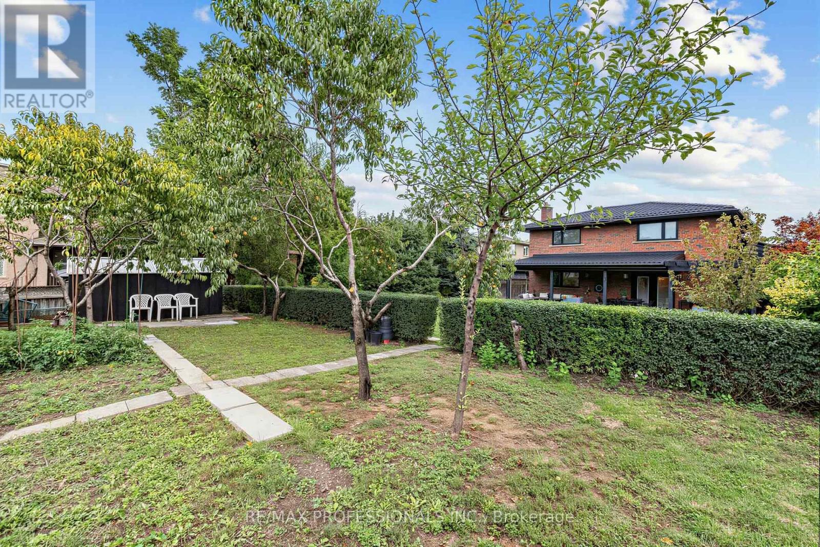 182 Gracefield Avenue, Toronto (rustic), Ontario
