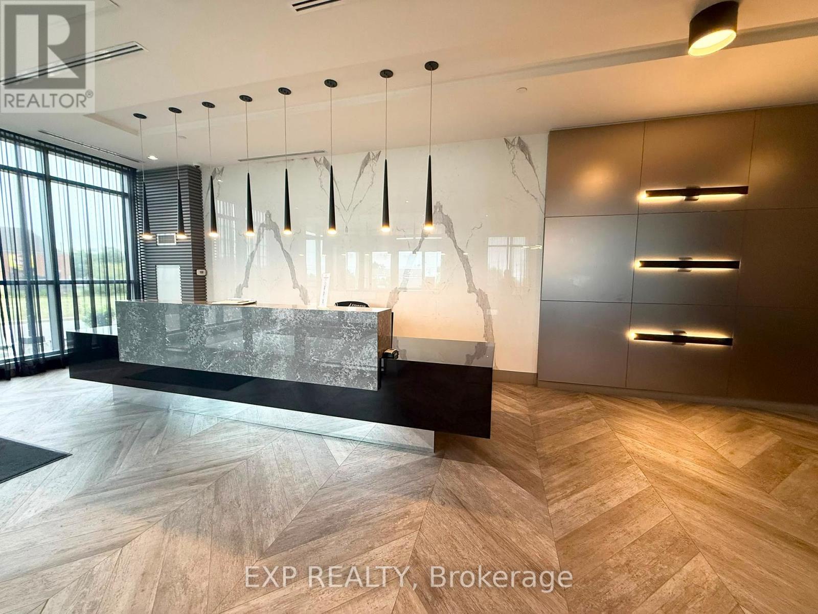 520 - 50 Thomas Riley Road, Toronto (islington-city Centre West), Ontario