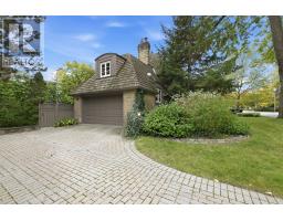 148 STRATHALLAN BOULEVARD