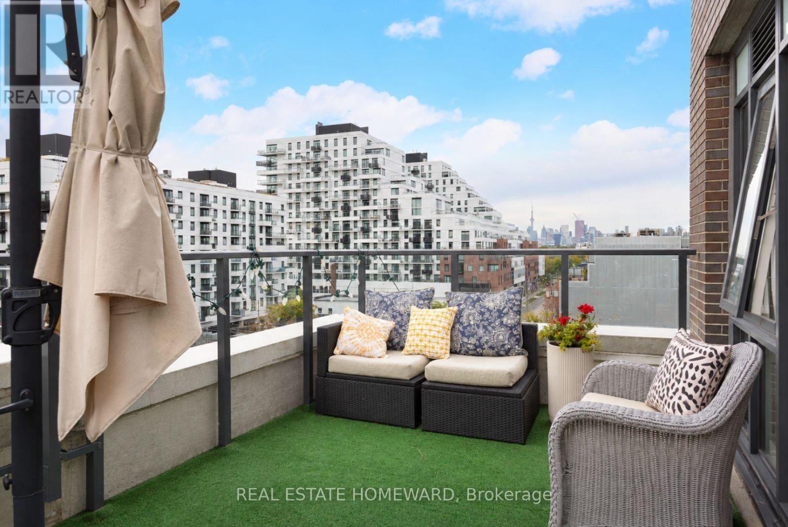 605 - 1630 Queen Street E, Toronto (the Beaches), Ontario