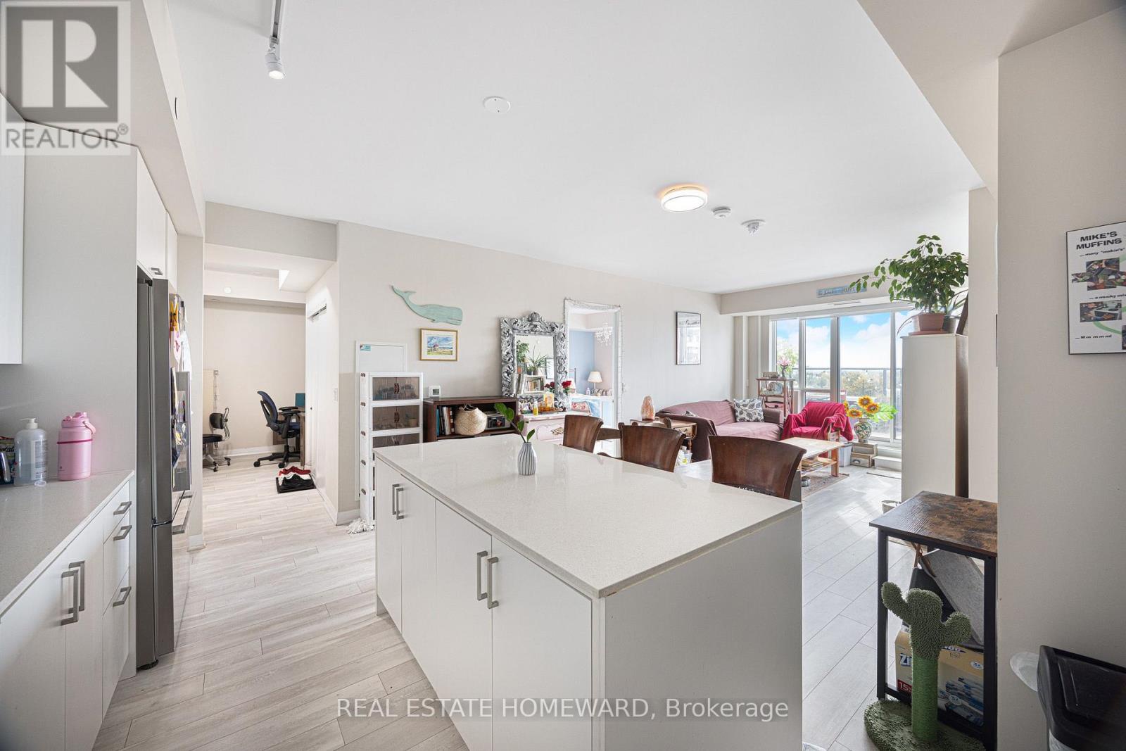 605 - 1630 Queen Street E, Toronto (the Beaches), Ontario