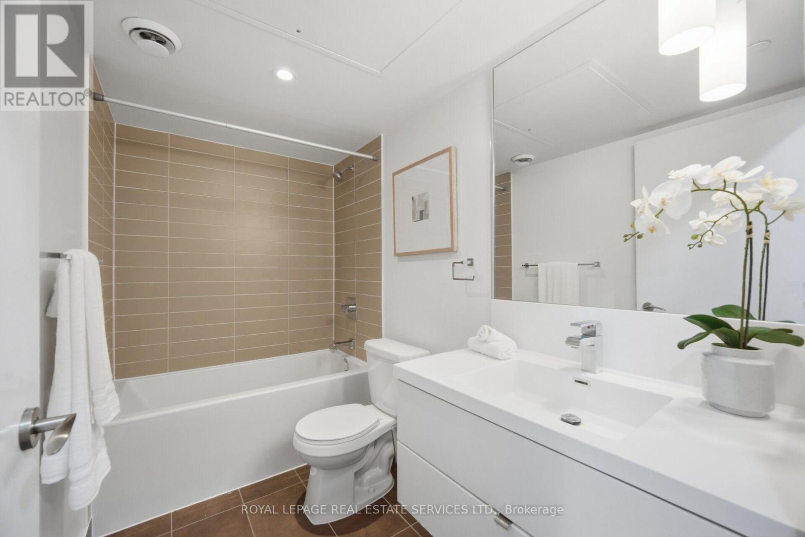 1608 - 9 Valhalla Inn Road, Toronto (islington-city Centre West), Ontario