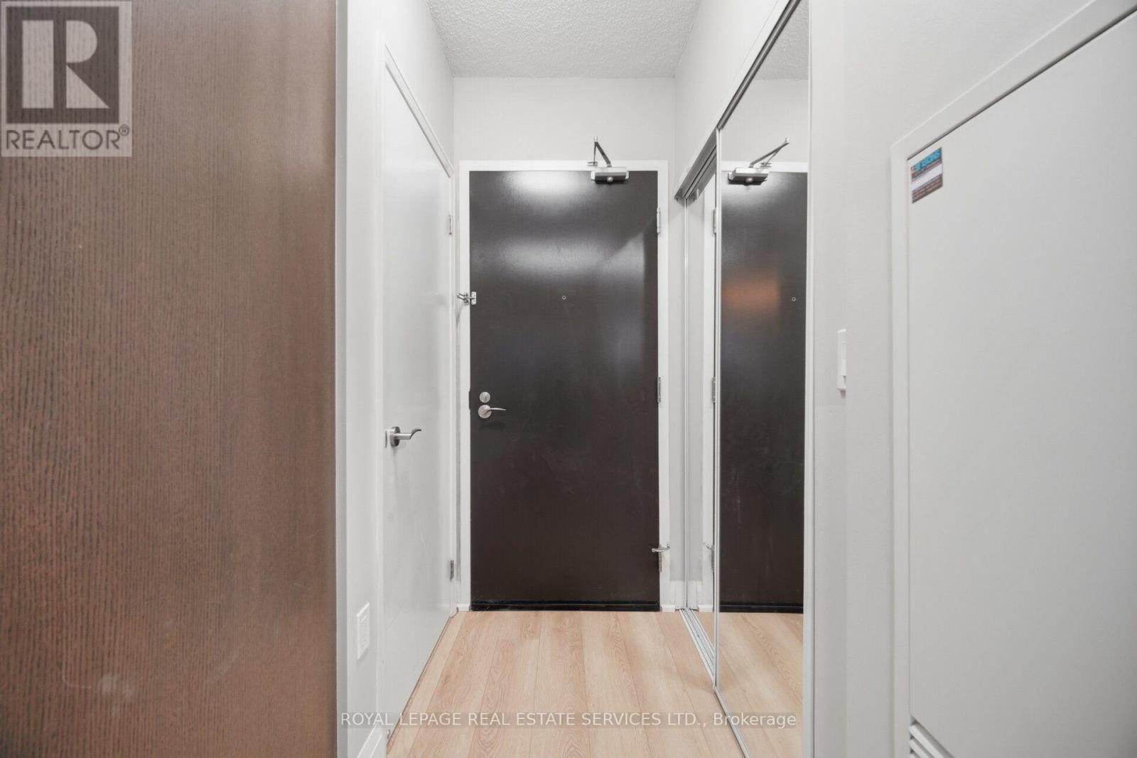 1608 - 9 Valhalla Inn Road, Toronto (islington-city Centre West), Ontario