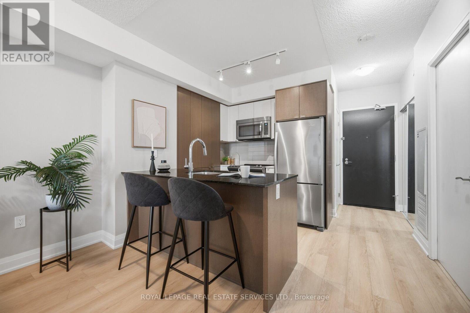 1608 - 9 Valhalla Inn Road, Toronto (islington-city Centre West), Ontario