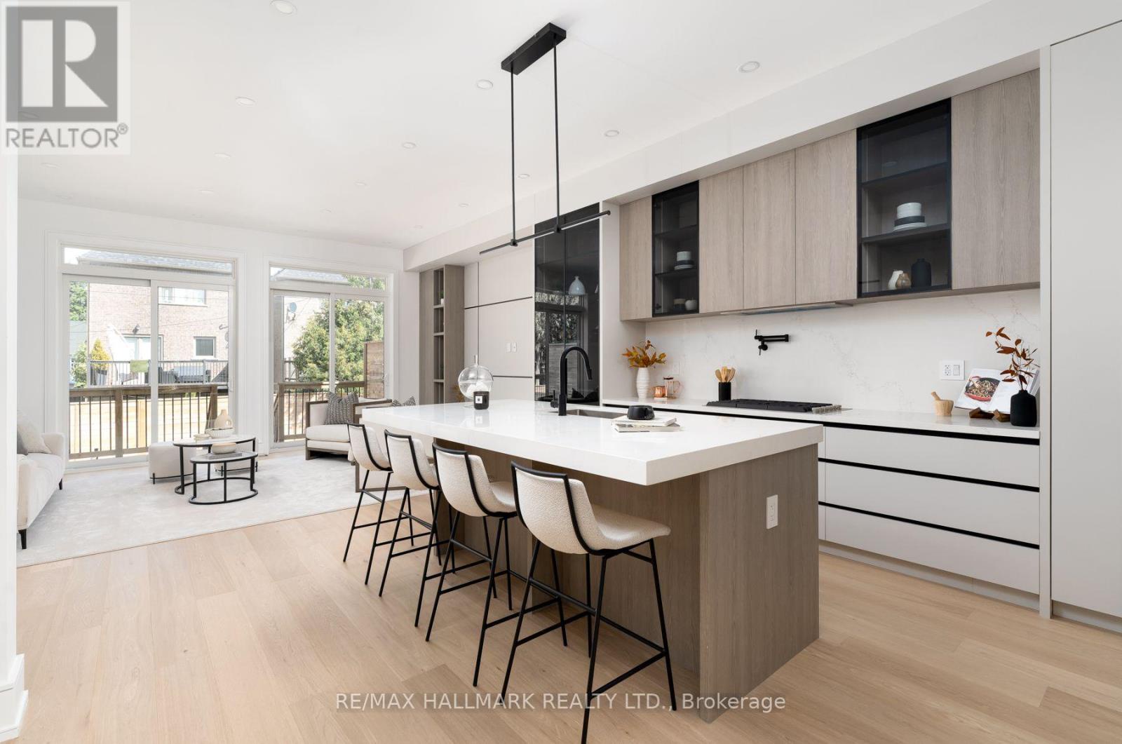 104 Yardley Avenue, Toronto (o'connor-parkview), Ontario
