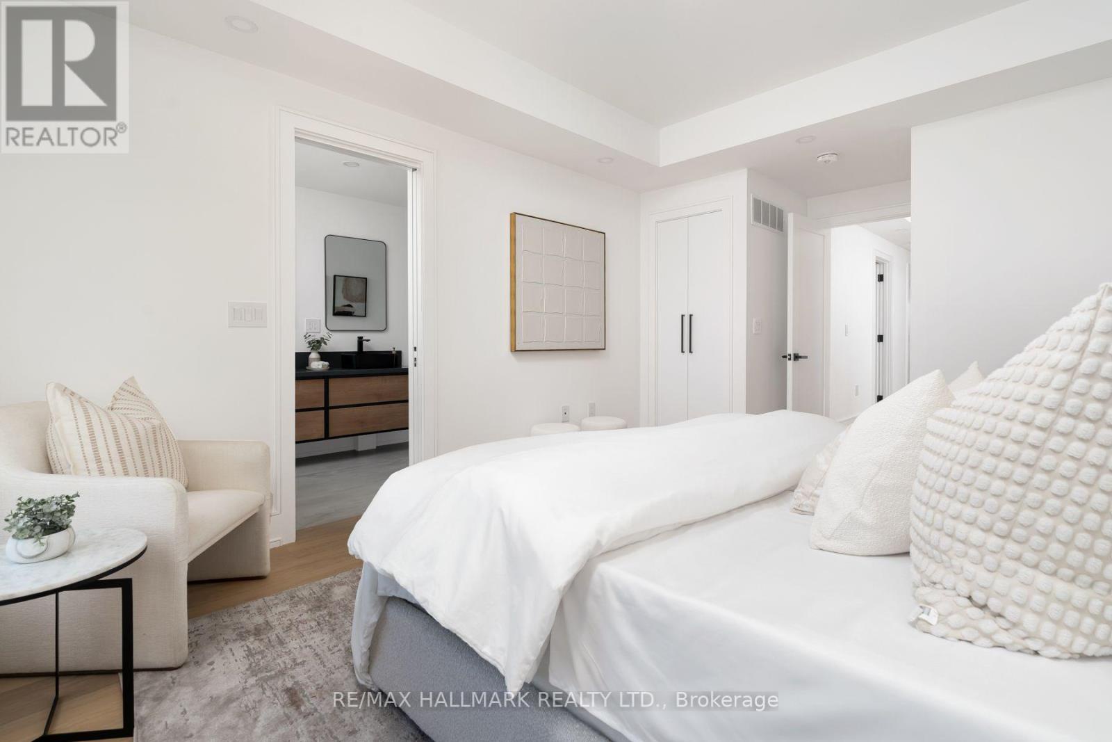 104 Yardley Avenue, Toronto (o'connor-parkview), Ontario
