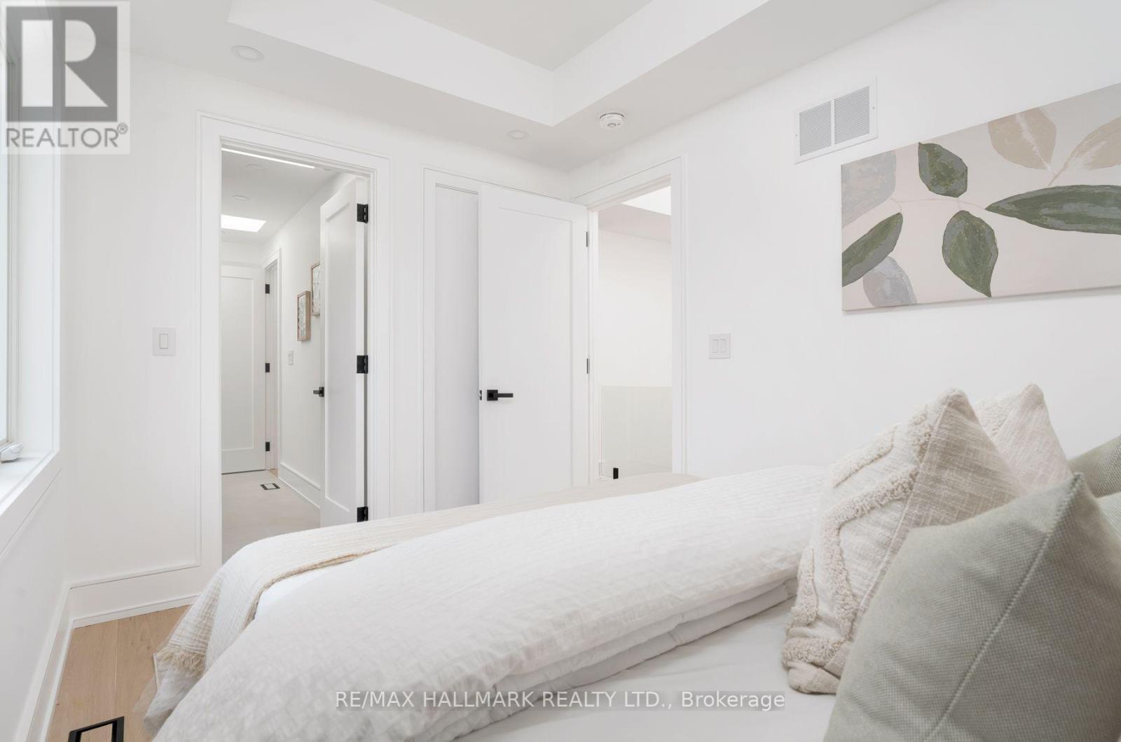 104 Yardley Avenue, Toronto (o'connor-parkview), Ontario