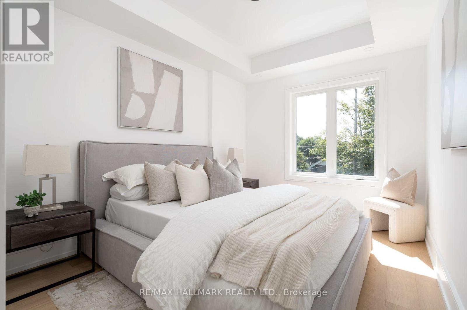 104 Yardley Avenue, Toronto (o'connor-parkview), Ontario