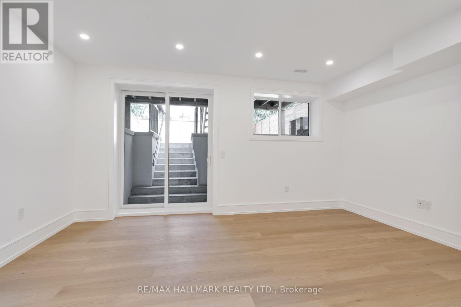 104 Yardley Avenue, Toronto (o'connor-parkview), Ontario