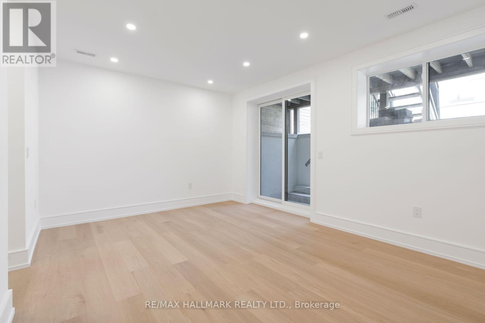 104 Yardley Avenue, Toronto (o'connor-parkview), Ontario