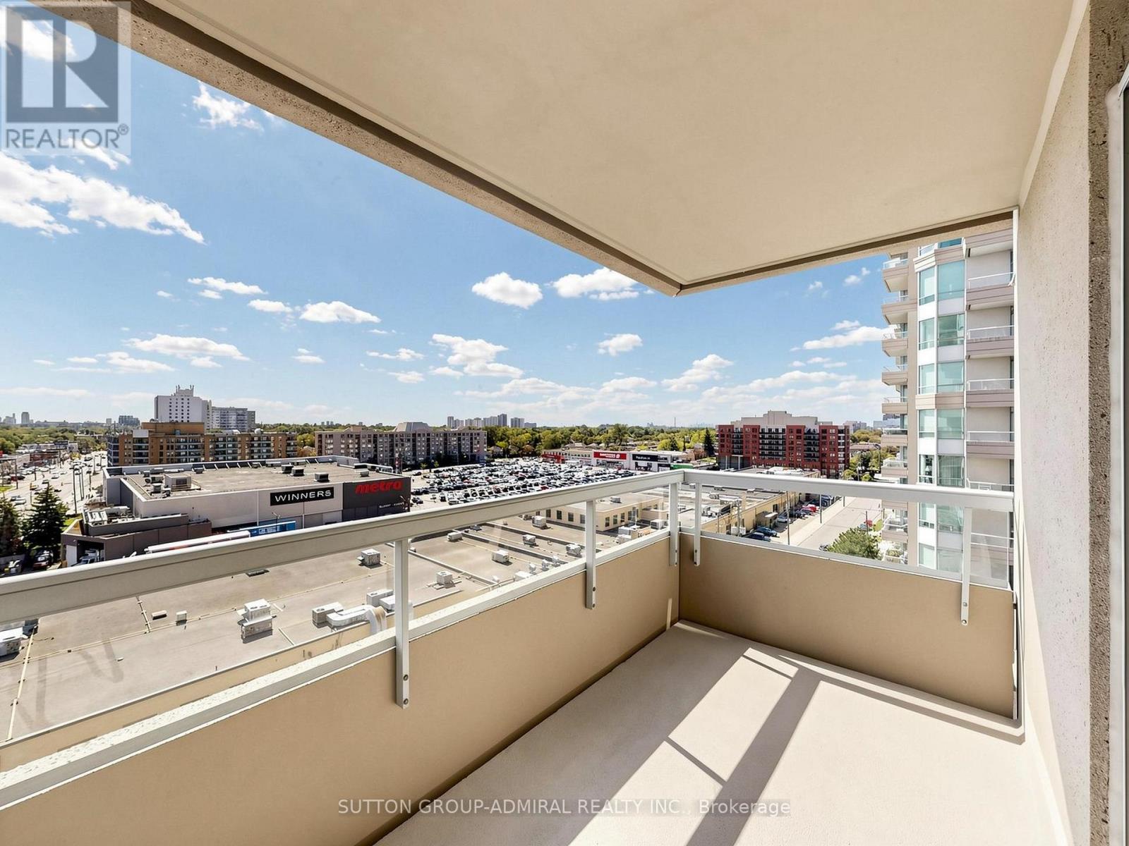 1004 - 2 Covington Road, Toronto (englemount-lawrence), Ontario