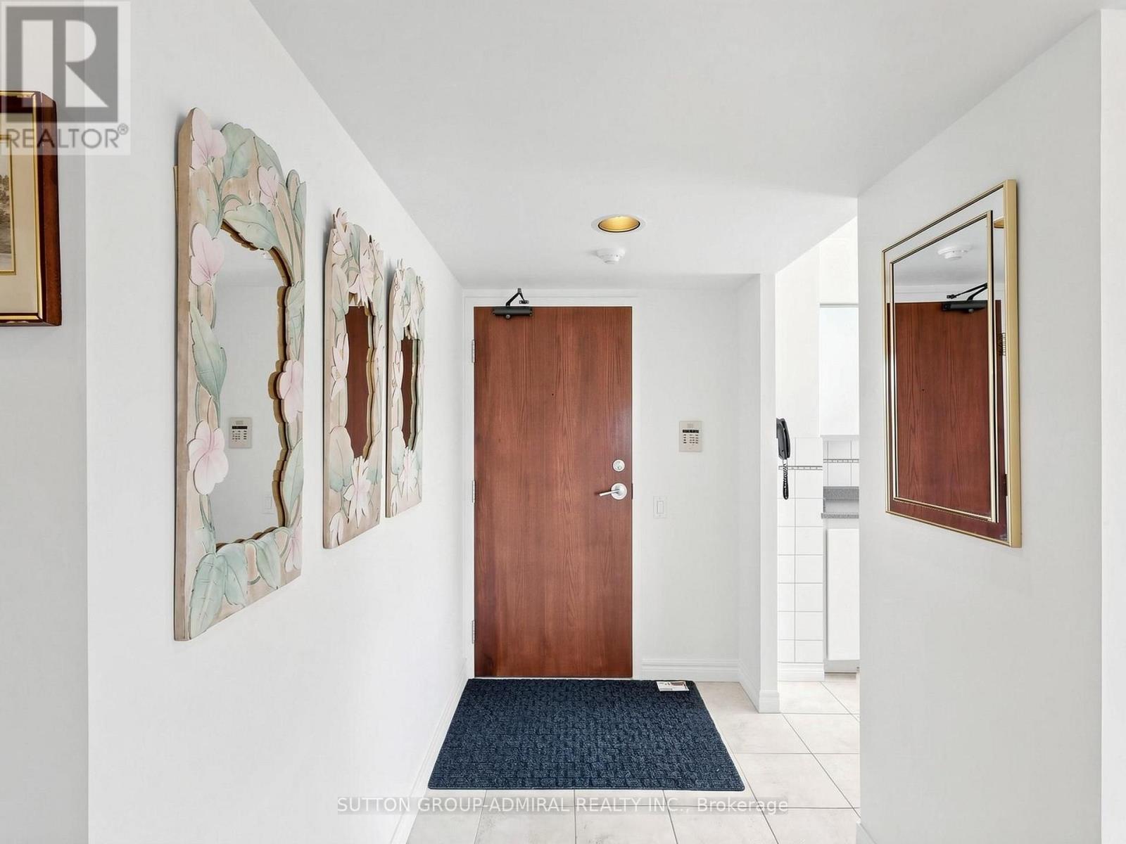 1004 - 2 Covington Road, Toronto (englemount-lawrence), Ontario