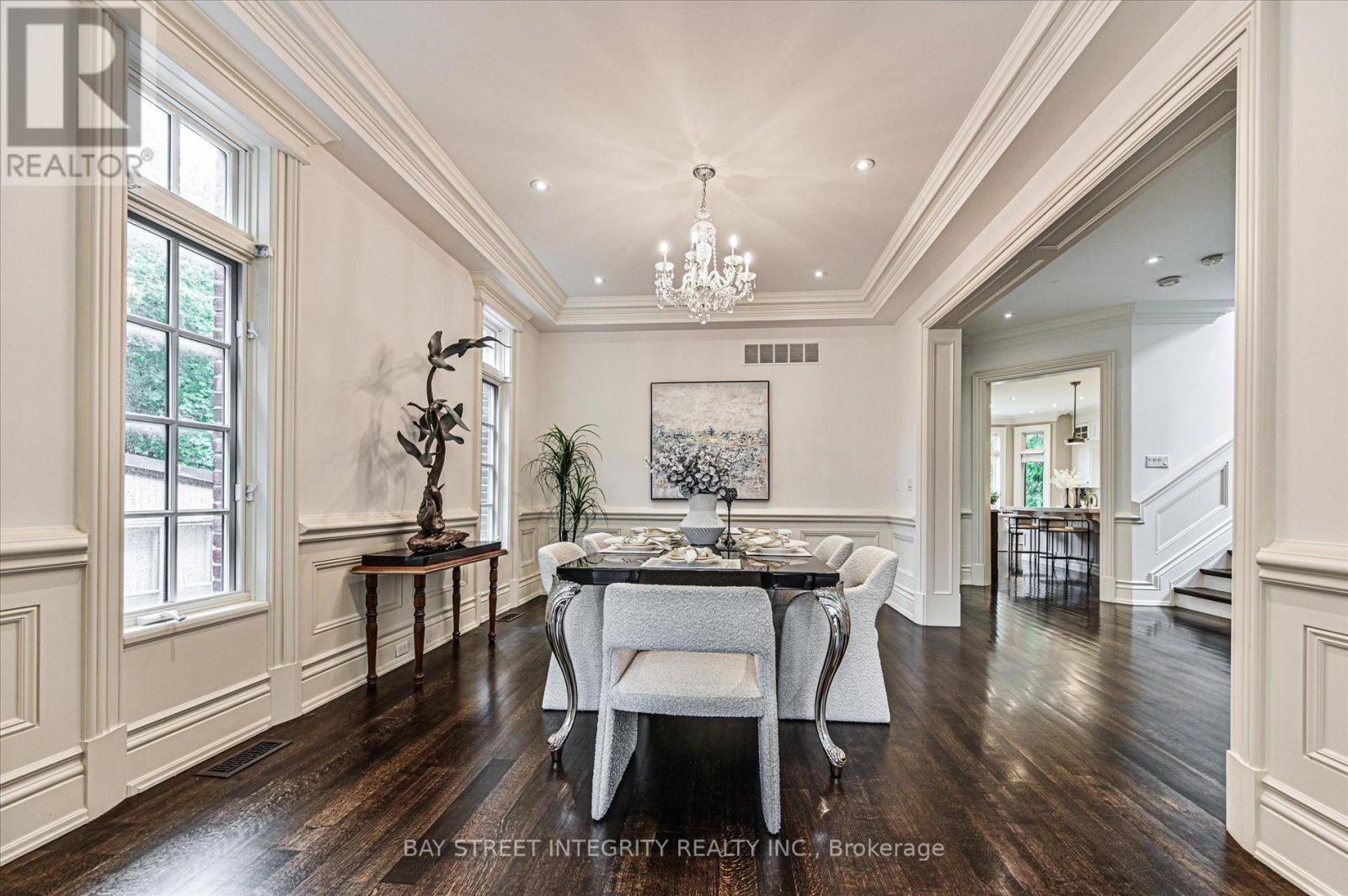5 Westgrove Crescent, Toronto (bedford Park-nortown), Ontario