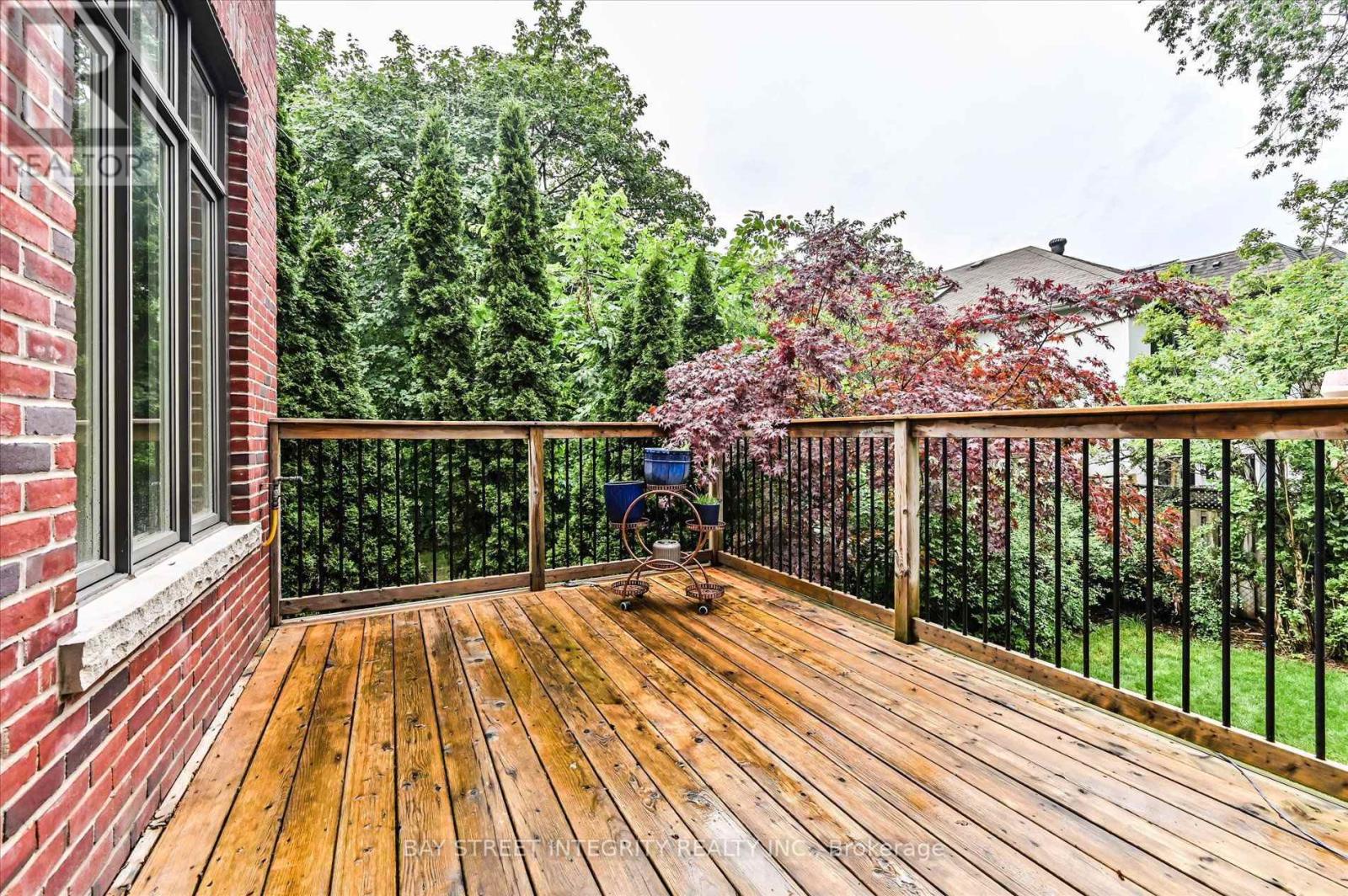 5 Westgrove Crescent, Toronto (bedford Park-nortown), Ontario