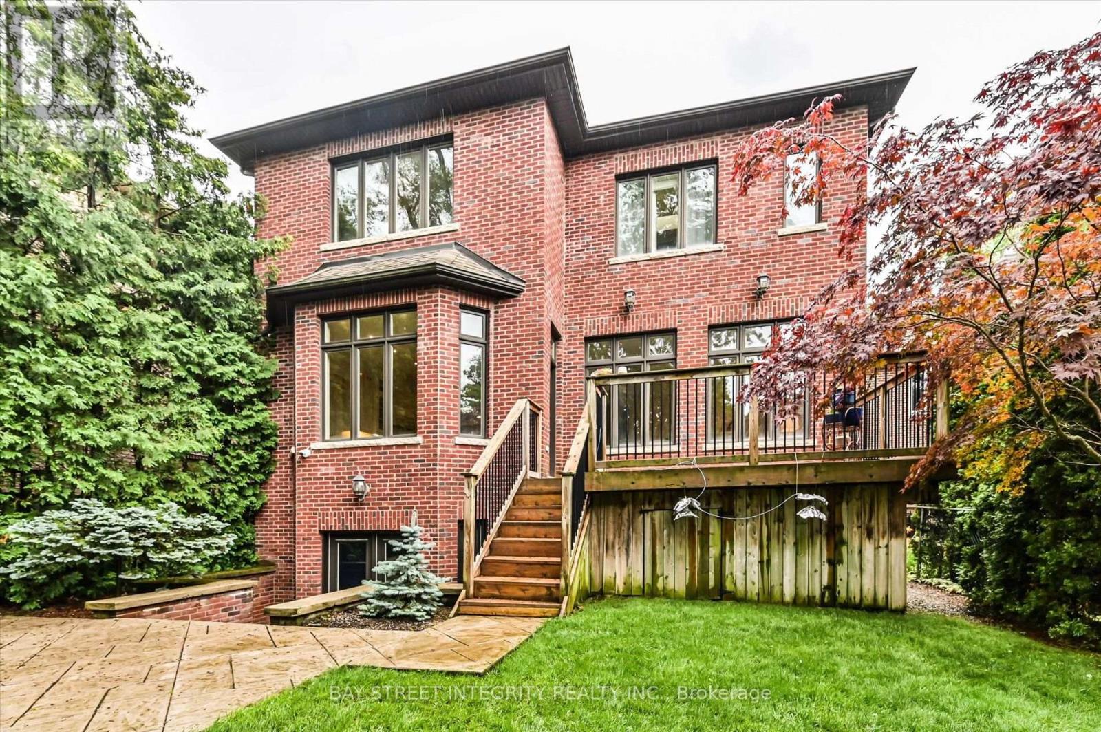 5 Westgrove Crescent, Toronto (bedford Park-nortown), Ontario