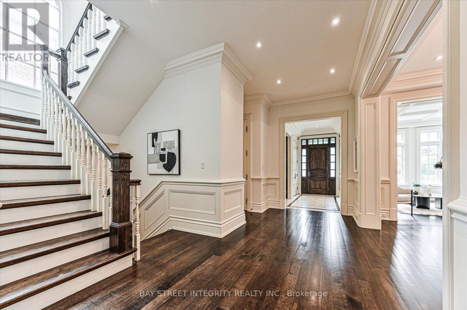 5 Westgrove Crescent, Toronto (bedford Park-nortown), Ontario